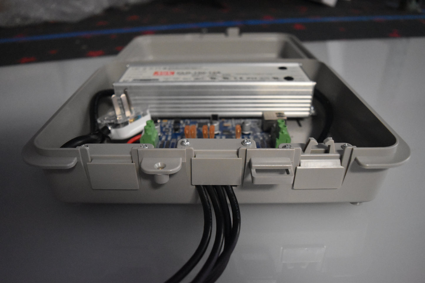 NDB+ 4-port